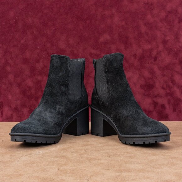 Vince Women Henderson Waterproof Chelsea Black Suede Boots sz 6US EUR 36 - Picture 2 of 8